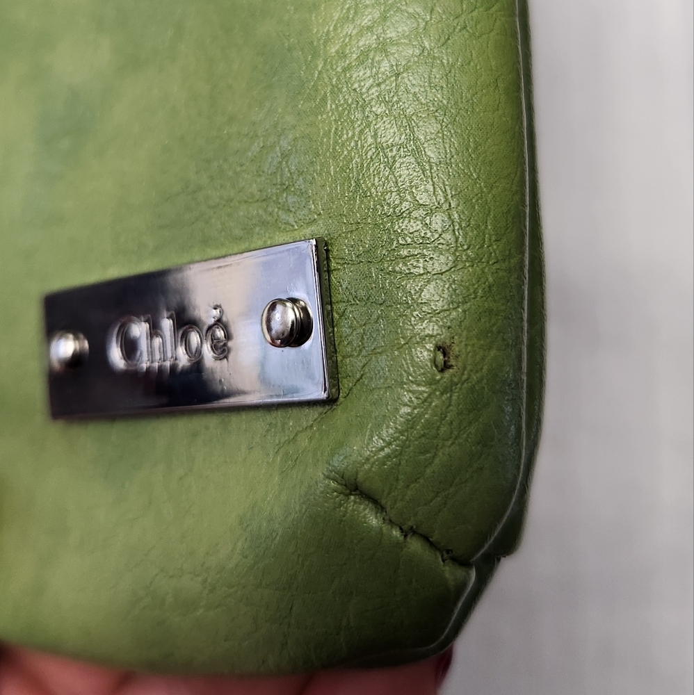 Chloe Parfum Green Faux Leather Zipper Cosmetic Make Up Bag Clutch Purse Women - Picture 3 of 11